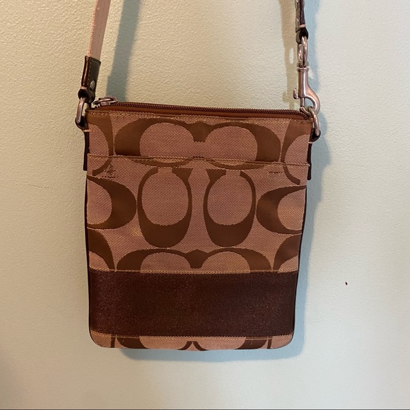 Coach Signature Crossbody Bag - Picture 5 of 7